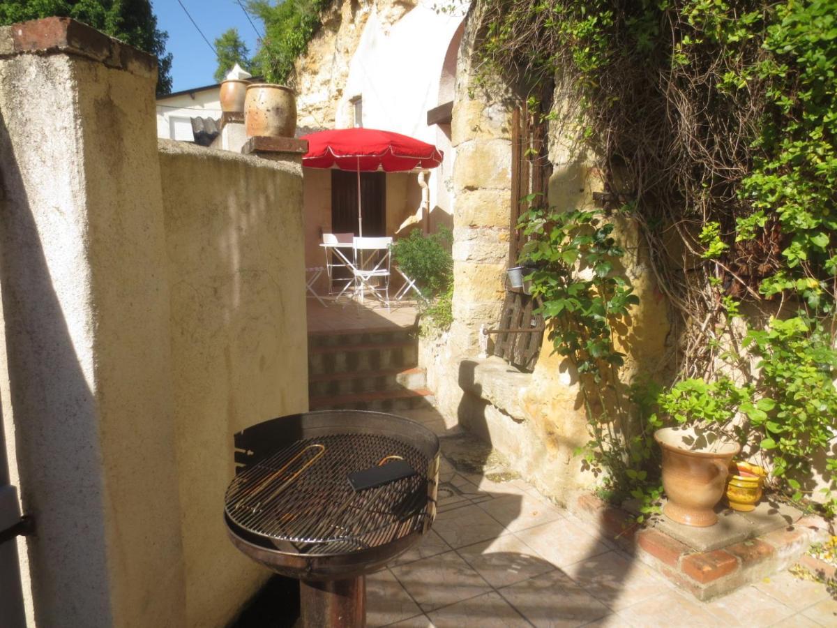 L'Etape troglo Hotel Vouvray Esterno foto