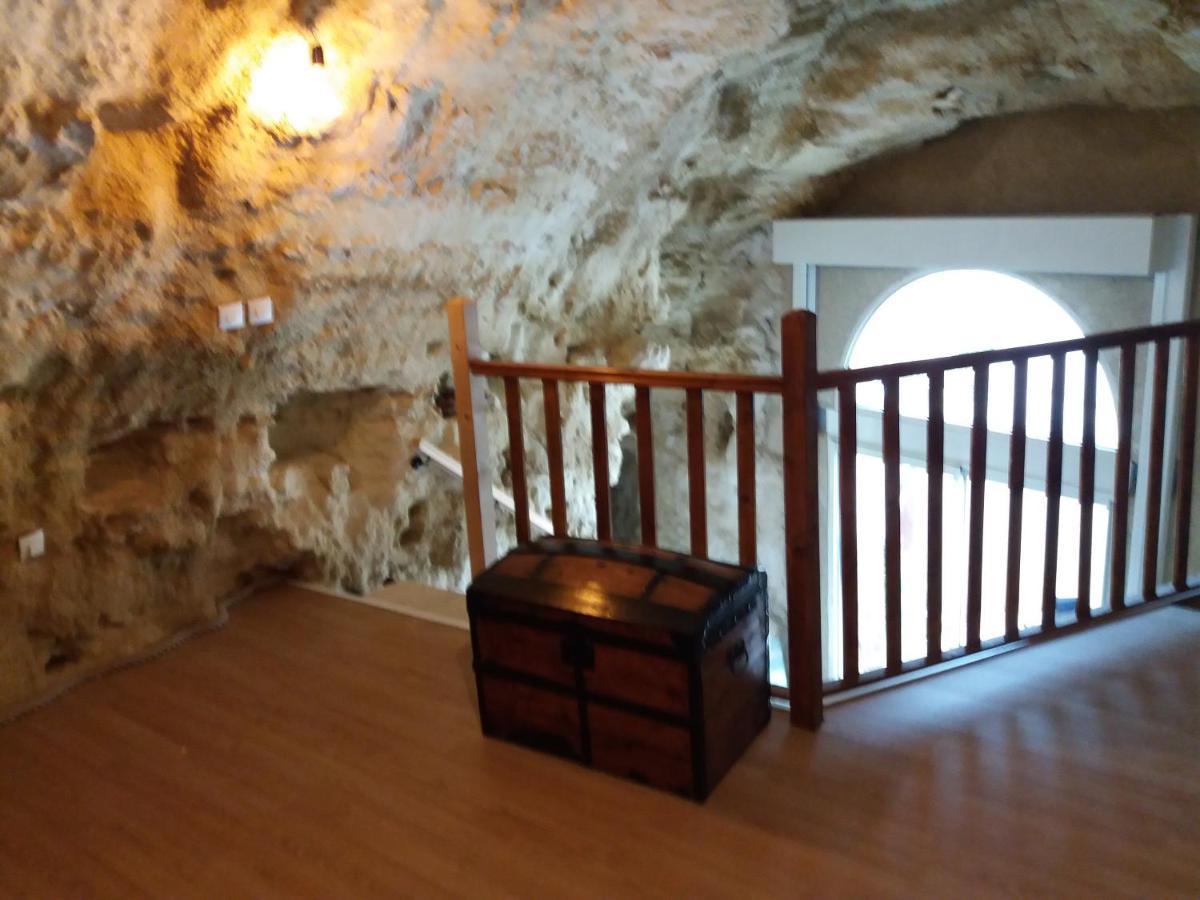 L'Etape troglo Hotel Vouvray Esterno foto